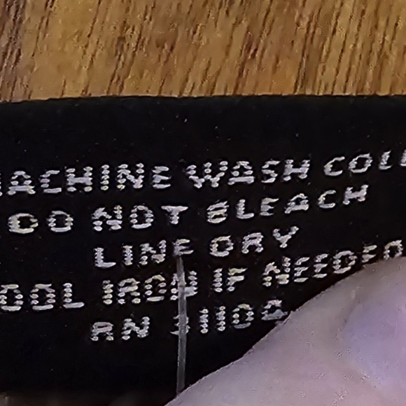 Light Cream/Beige/Taupe/Brown Bouse with front bottom tie Size 1X - Picture 10 of 10